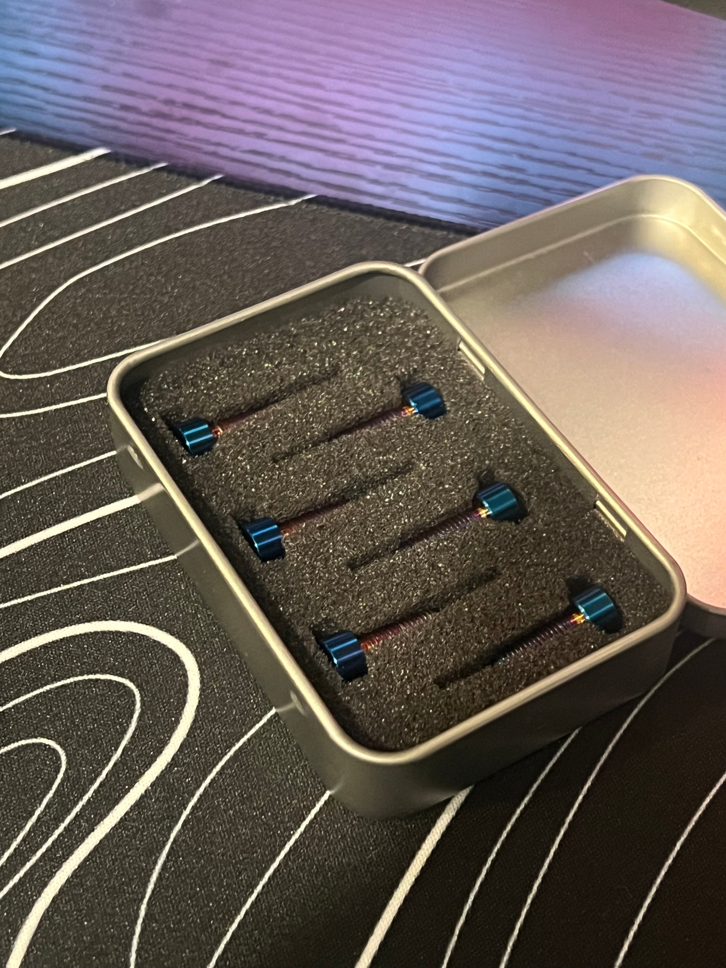 Macfox Titanium Frame Bolts